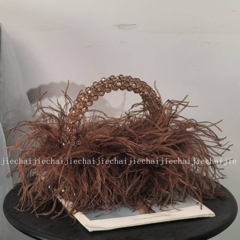 Luxury Bags China Wholesale - 2025, Herbst-Neue Feder-Design-Damenhandtaschen, handgewebt, High-End-Licht, Luxus-Perlen-Bankett-Tasche,