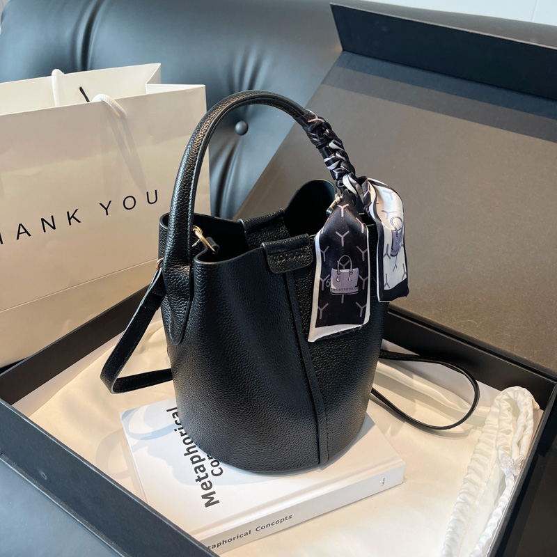 Rote PU-Eimer-Schulter- und Um – Luxury Bags In Sale Bewertung und Preis