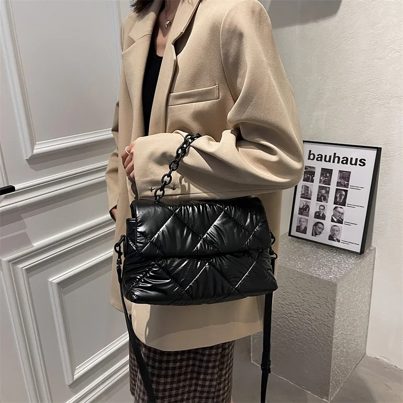 Mode Lingge Acryl Kette Gepols – Chain Crossbody Quilted Bewertung und Preis