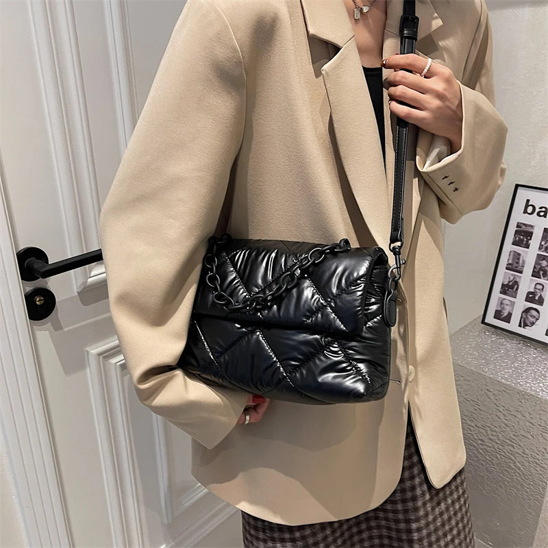 Mode Lingge Acryl Kette Gepols – Chain Crossbody Quilted Bewertung und Preis