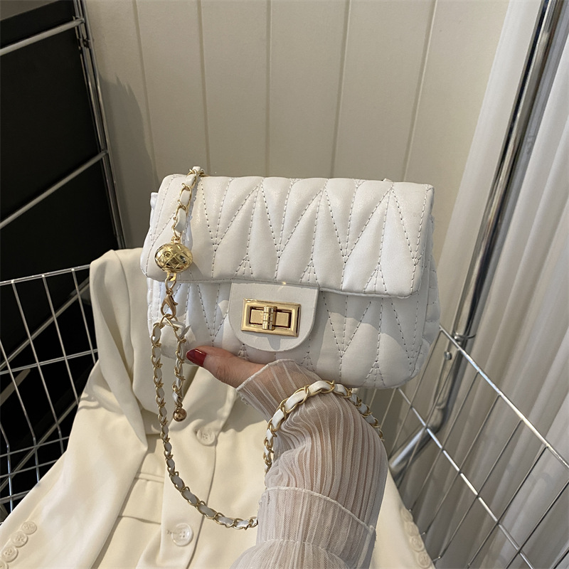 Damen-Umhängetasche aus gestep – Chain Crossbody Quilted Bewertung und Preis
