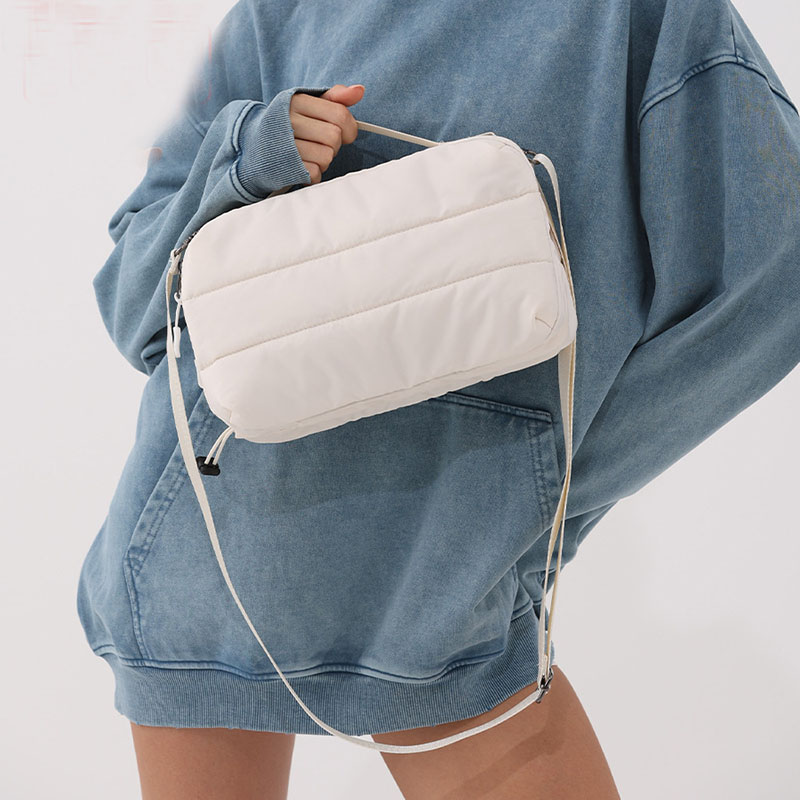 Leichte Nylon-Puffer-Tasche fü – Chain Crossbody Quilted Bewertung und Preis