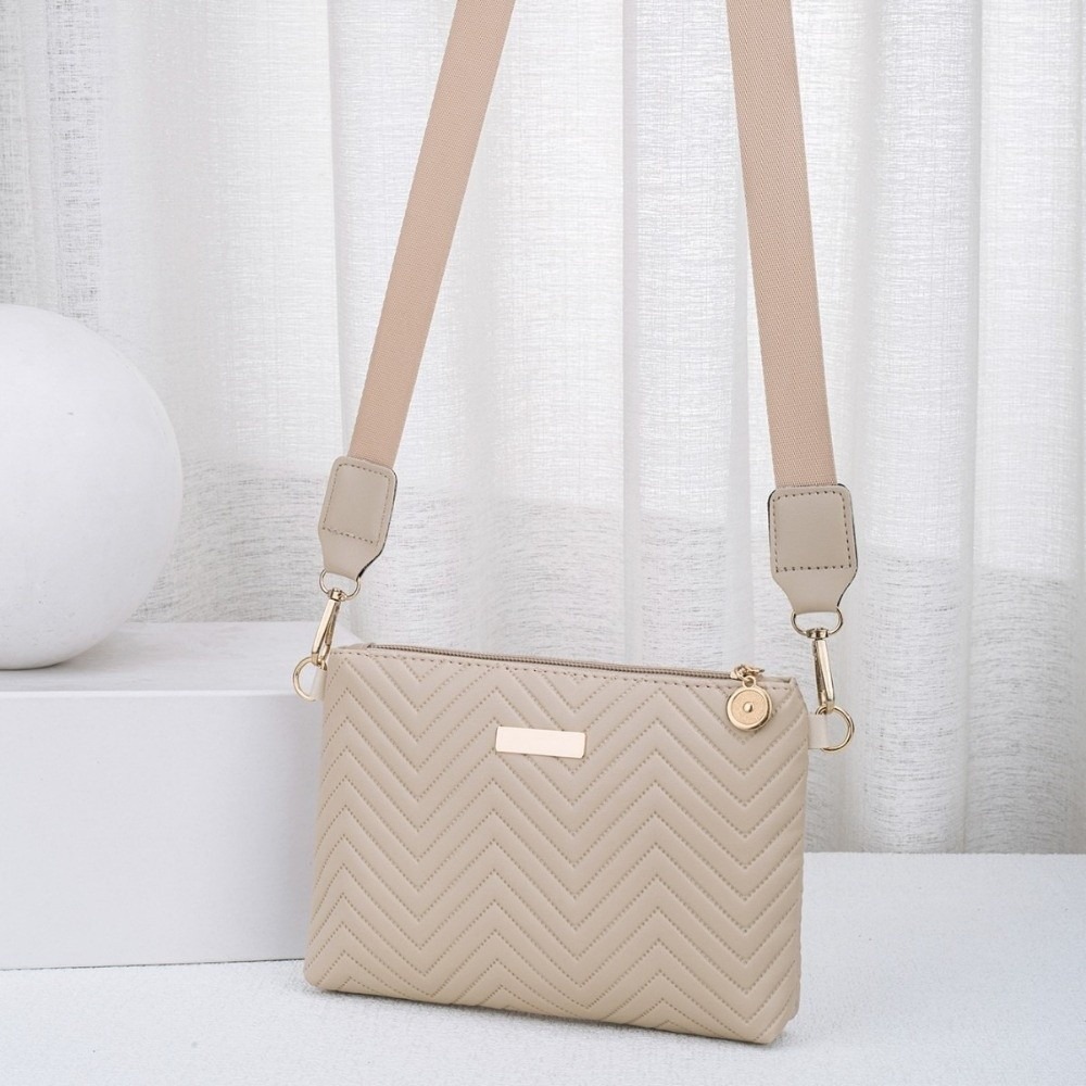 2025 Gesteppte Ketten-Umhänget – Chain Crossbody Quilted Bewertung und Preis