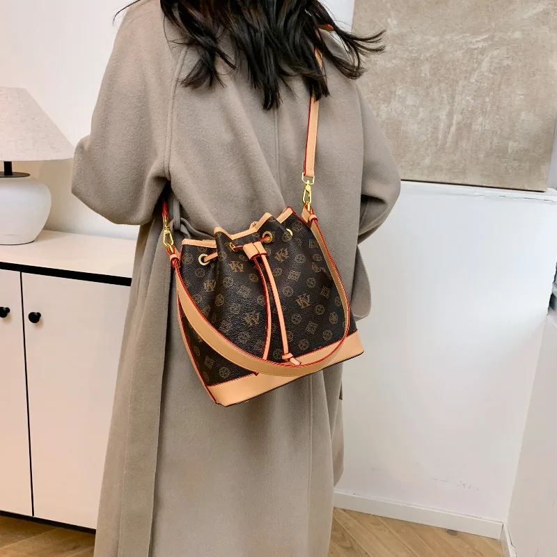 Minimalistische Luxus-Shopper- – Luxury Bags Lv Bewertung und Preis